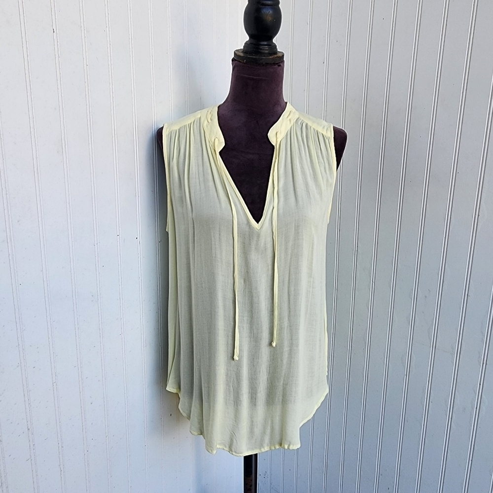 CLOTH & STONE TIE NECKLINE SLEEVELESS HI-LOW BLOUSE TOP LEMONADE Lightweight M